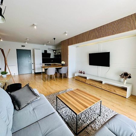Kharisma Apartment-Free Parking-Ultracentral クルージュ＝ナポカ エクステリア 写真