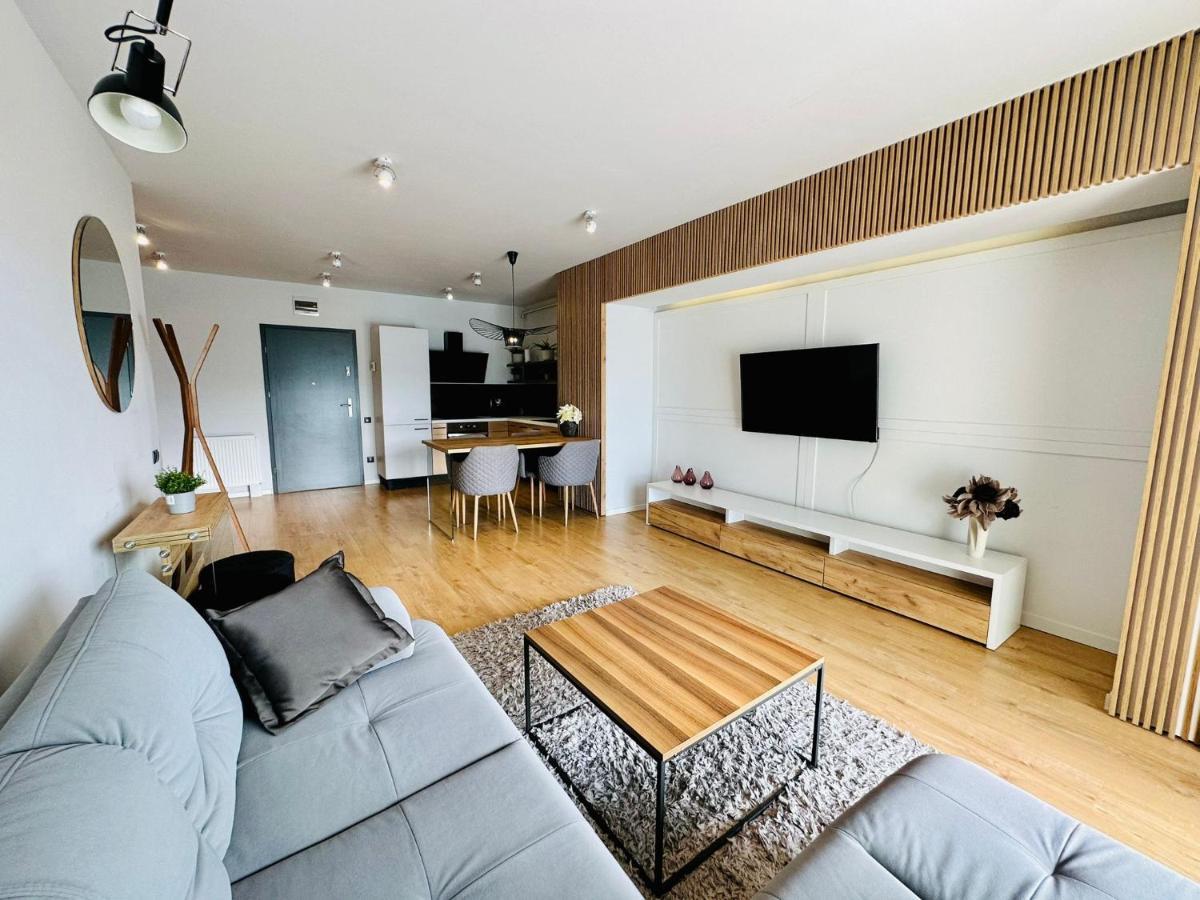 Kharisma Apartment-Free Parking-Ultracentral クルージュ＝ナポカ エクステリア 写真